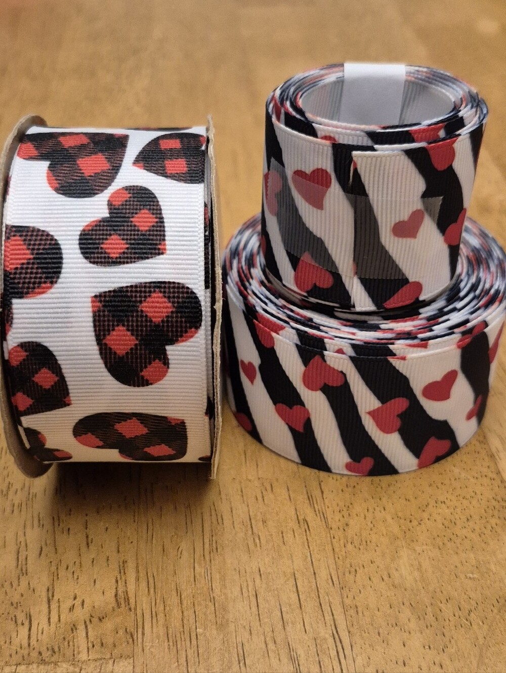 Heart Pattern Grosgrain Ribbon Bundle - Red, Black, White 15 Yards Total 3 Rolls